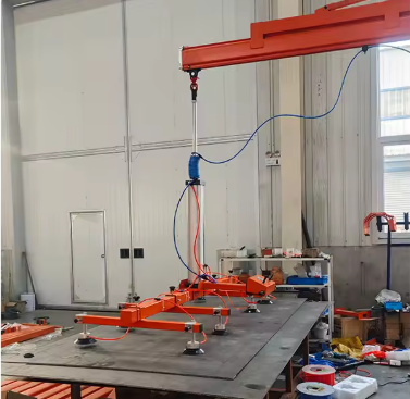 Manipulador Automático de Carga y Descarga de Chapa Metálica