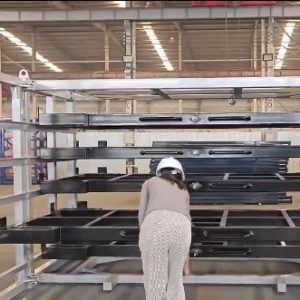 Diseño de estanterías de alta capacidad para almacenamiento de láminas metálicas