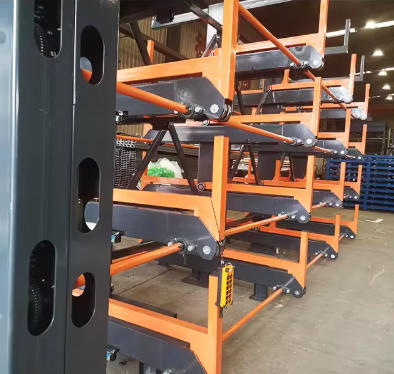 Estante para Almacenamiento de Tuberías Metálicas – Diseño de Cantiléver Pesado para Eficiencia Industrial